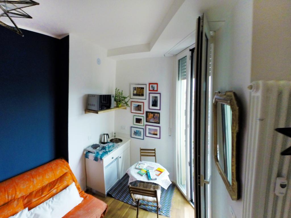Bed and Breakfast Up To Seven à Milan Extérieur photo