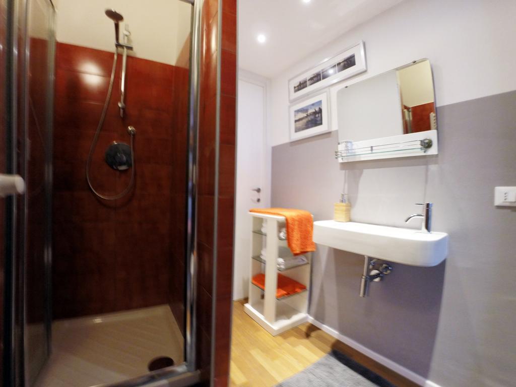 Bed and Breakfast Up To Seven à Milan Extérieur photo